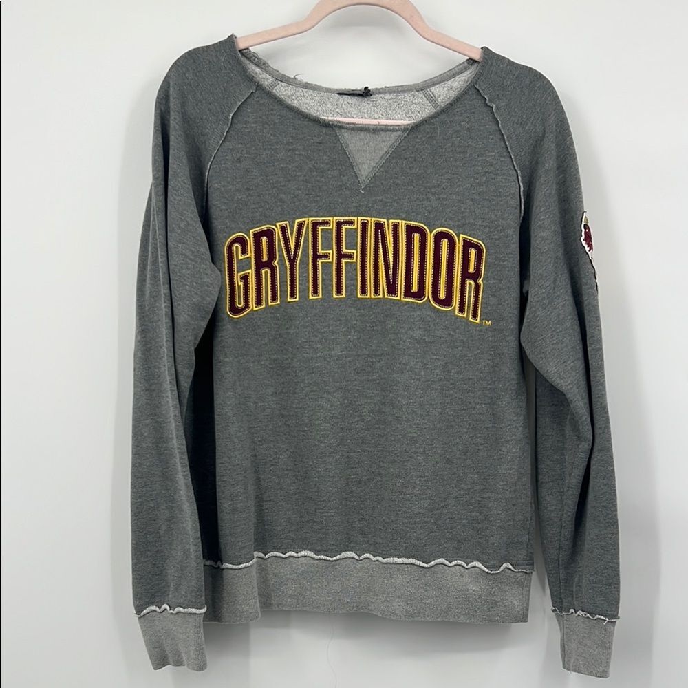 Universal Studios Gray Gryffindor Sweatshirt Large